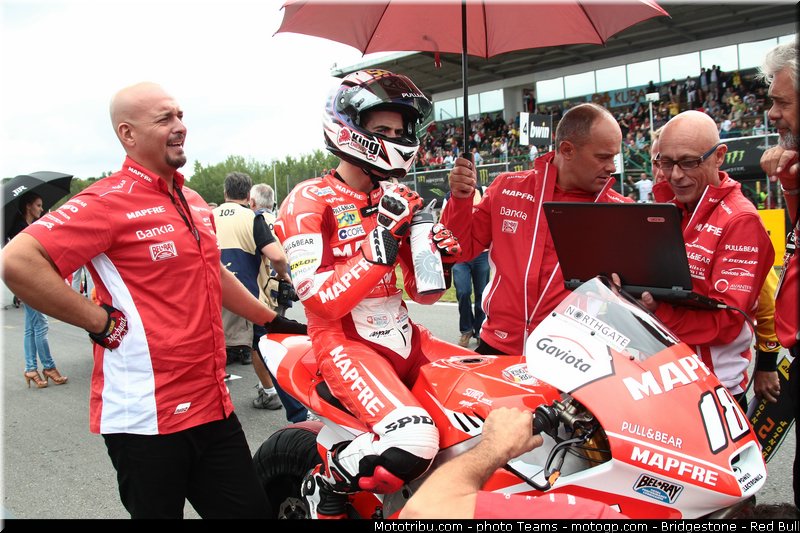 moto2_terol_0010_republique_tcheque_brno_2012_mototribu