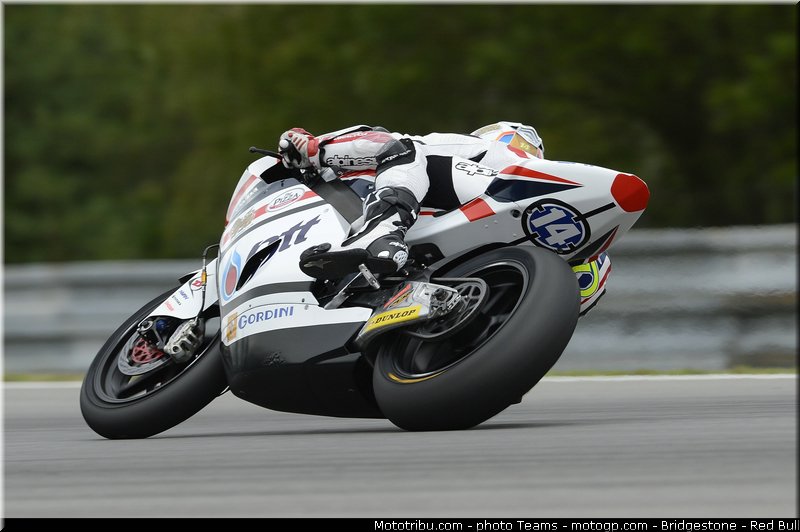 moto2_wilairot_0008_republique_tcheque_brno_2012_mototribu