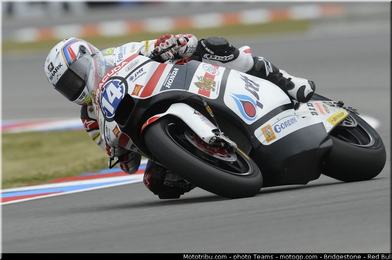 moto2_wilairot_0009_republique_tcheque_brno_2012_mototribu