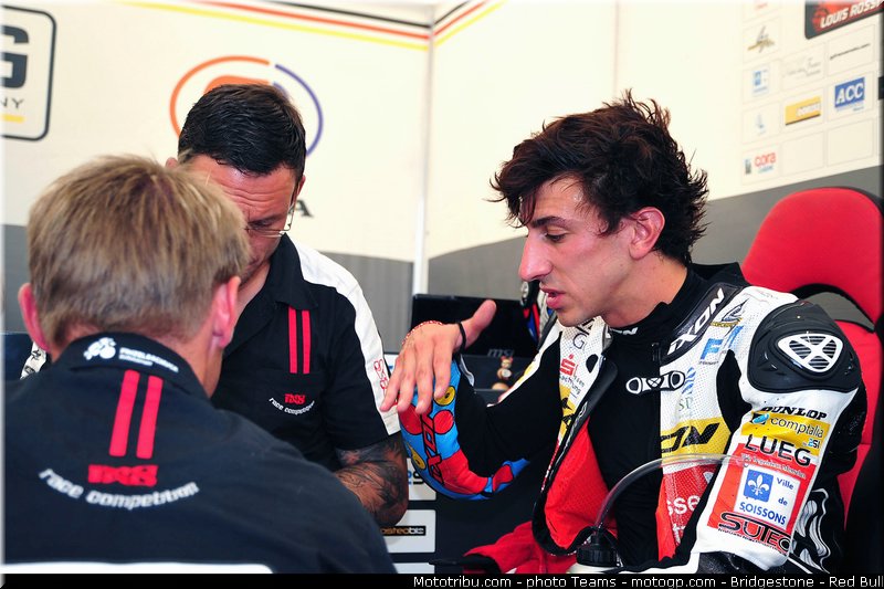 moto3_rossi_0001_republique_tcheque_brno_2012_mototribu