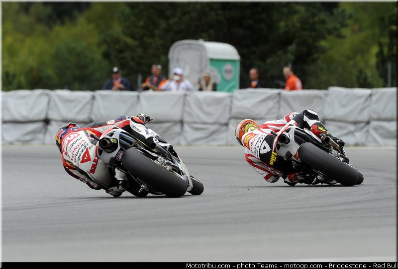 motogp_0036_republique_tcheque_brno_2012_mototribu