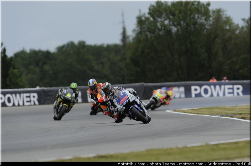 motogp_0060_republique_tcheque_brno_2012_mototribu