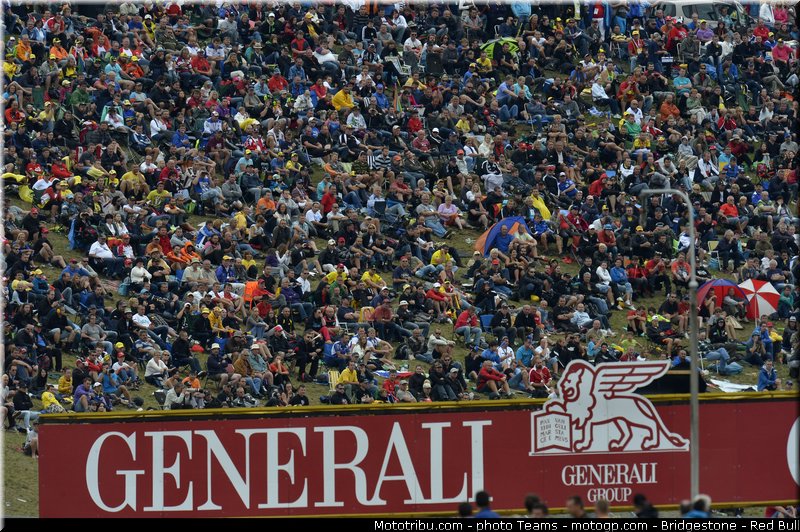 motogp_ambiance_0002_republique_tcheque_brno_2012_mototribu