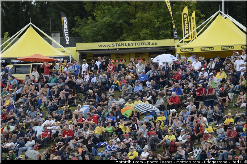 motogp_ambiance_0003_republique_tcheque_brno_2012_mototribu
