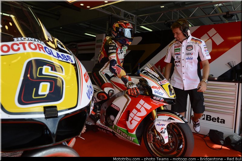 motogp_bradl_0016_republique_tcheque_brno_2012_mototribu