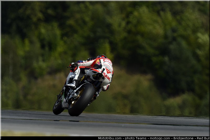 motogp_bradl_0020_republique_tcheque_brno_2012_mototribu