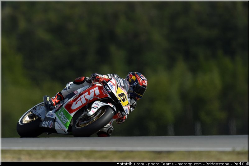 motogp_bradl_0021_republique_tcheque_brno_2012_mototribu