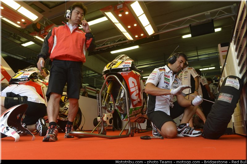 motogp_bradl_0049_republique_tcheque_brno_2012_mototribu
