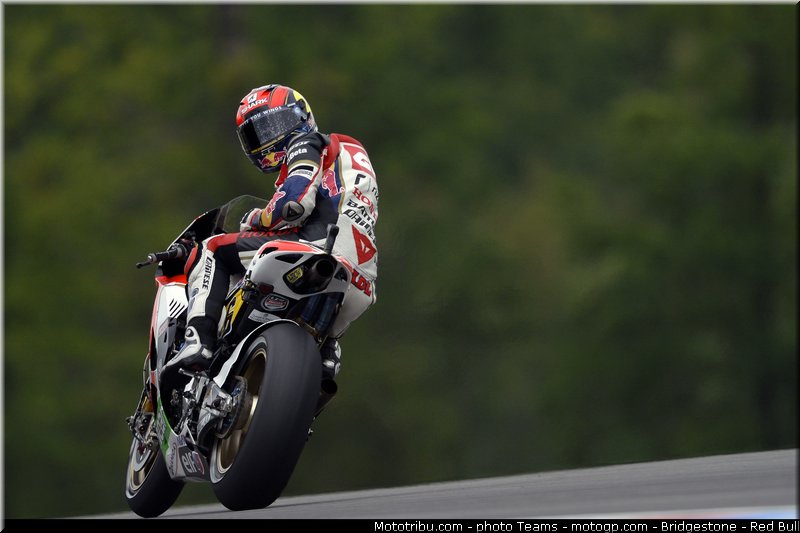 motogp_bradl_0064_republique_tcheque_brno_2012_mototribu