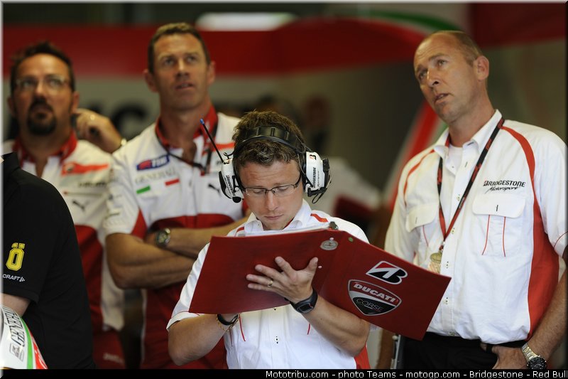 motogp_bridgestone_0008_republique_tcheque_brno_2012_mototribu