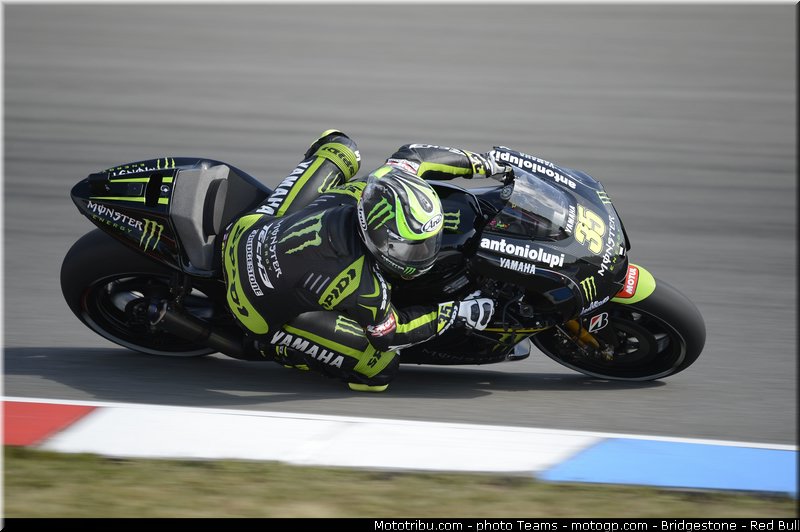 motogp_crutchlow_0013_republique_tcheque_brno_2012_mototribu