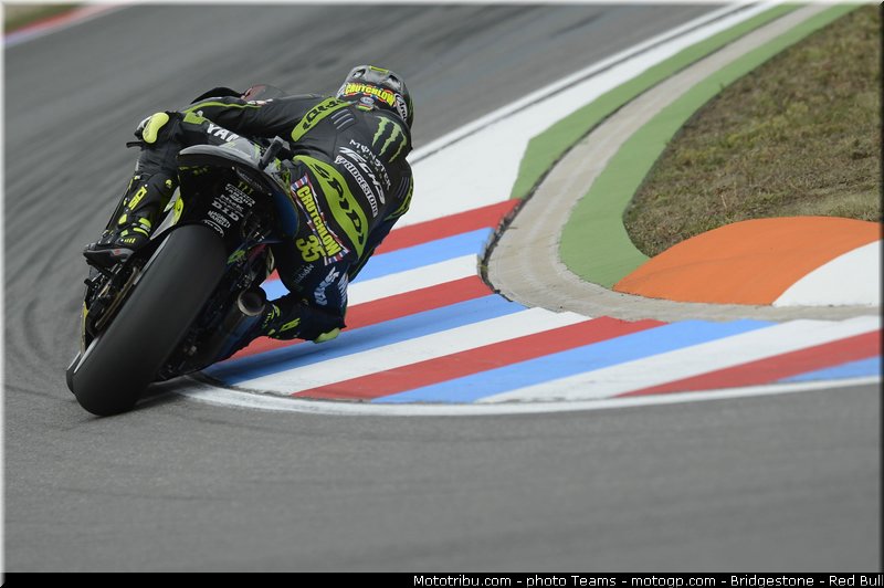 motogp_crutchlow_0015_republique_tcheque_brno_2012_mototribu