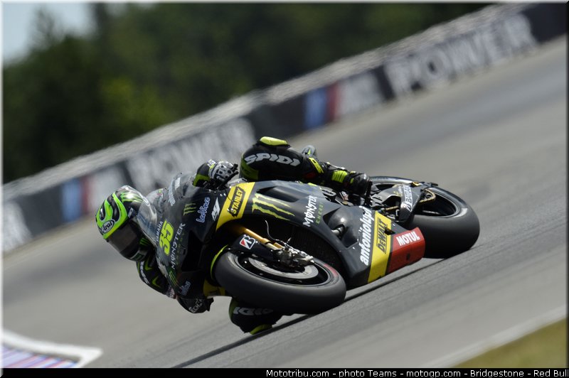 motogp_crutchlow_0017_republique_tcheque_brno_2012_mototribu