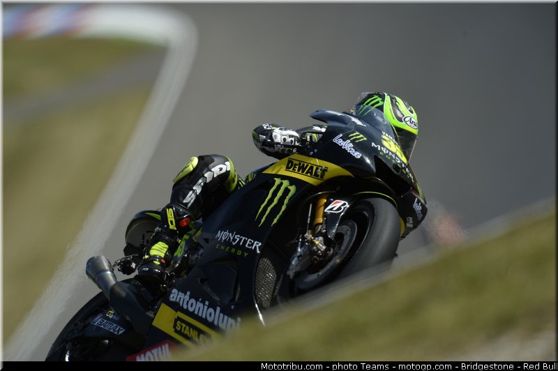 motogp_crutchlow_0019_republique_tcheque_brno_2012_mototribu