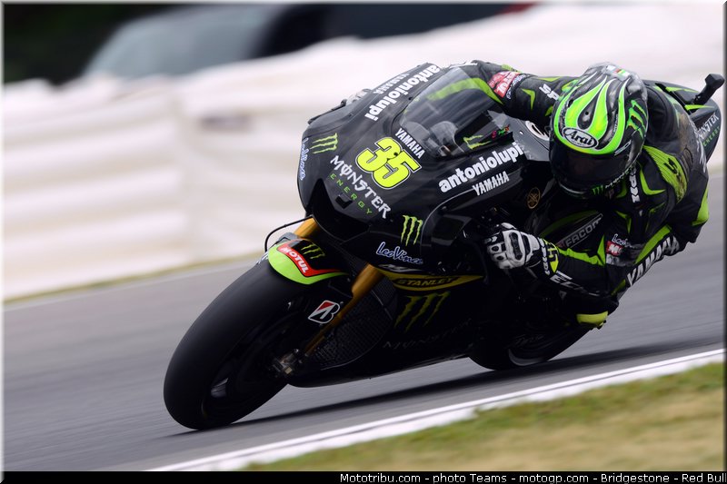 motogp_crutchlow_0028_republique_tcheque_brno_2012_mototribu