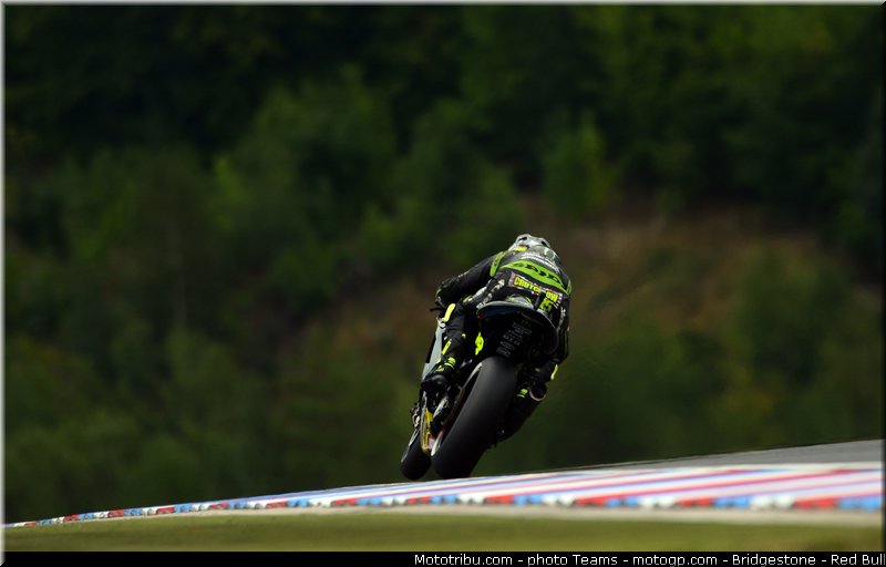 motogp_crutchlow_0031_republique_tcheque_brno_2012_mototribu