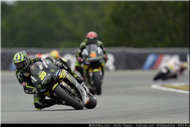 motogp_crutchlow_0033_republique_tcheque_brno_2012_mototribu