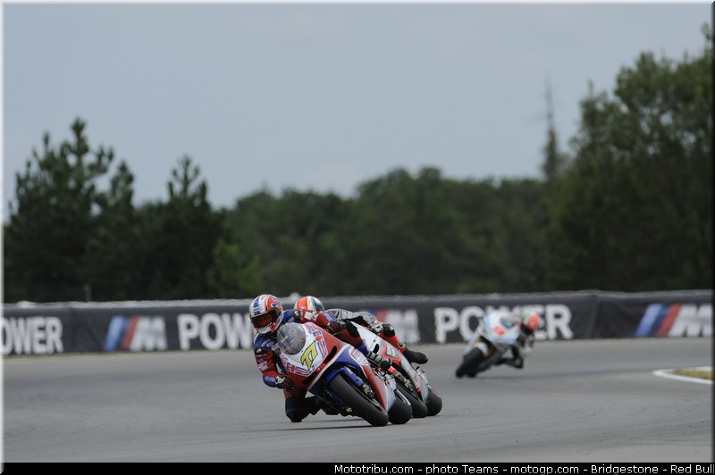 motogp_ellison_0002_republique_tcheque_brno_2012_mototribu
