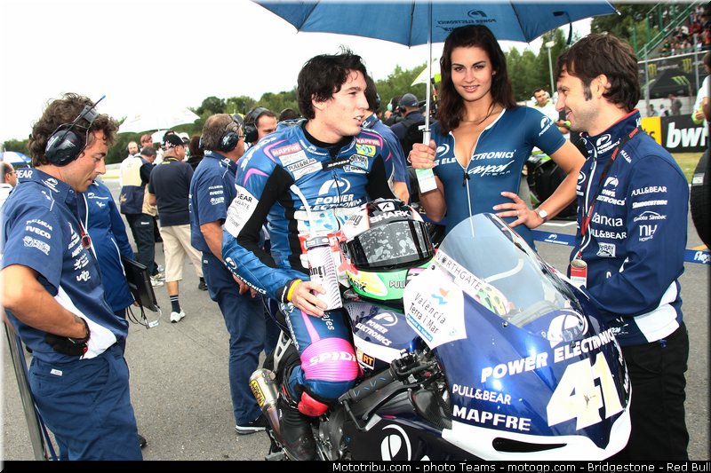 motogp_pitbabe_0038_republique_tcheque_brno_2012_mototribu