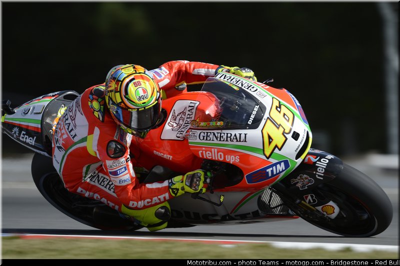 motogp_rossi_0006_republique_tcheque_brno_2012_mototribu