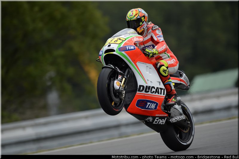 motogp_rossi_0007_republique_tcheque_brno_2012_mototribu