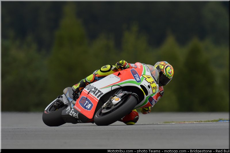 motogp_rossi_0020_republique_tcheque_brno_2012_mototribu