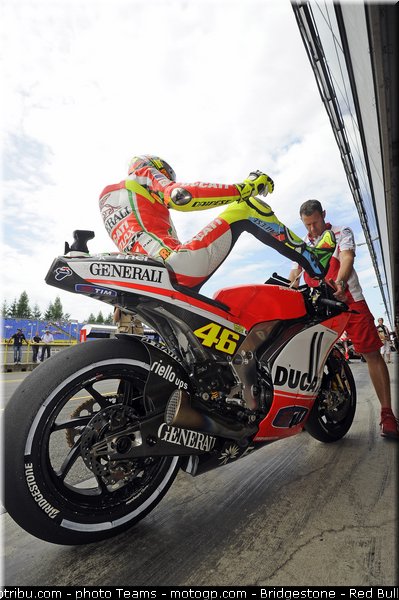 motogp_rossi_0022_republique_tcheque_brno_2012_mototribu