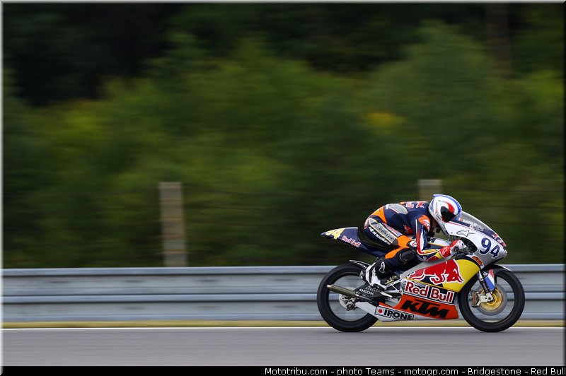 red_bull_rookie_cup_danilo_0001_republique_tcheque_brno_2012_mototribu