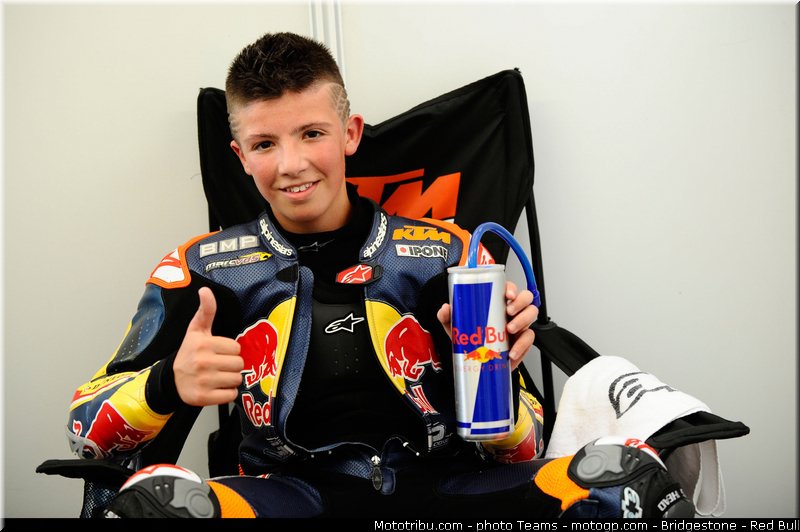 red_bull_rookie_cup_loi_0008_republique_tcheque_brno_2012_mototribu