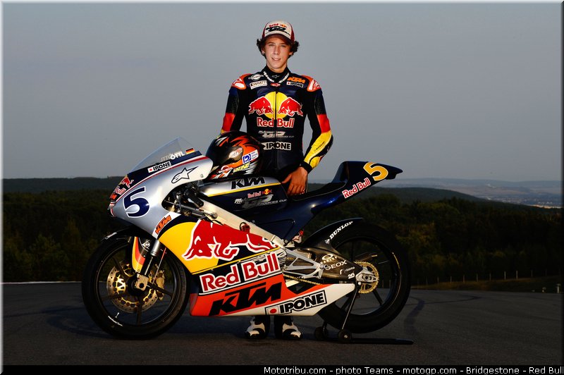 red_bull_rookie_cup_oettl_0009_republique_tcheque_brno_2012_mototribu