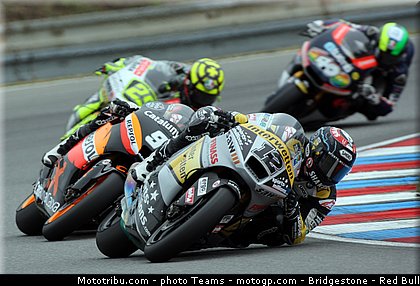 moto2_0018_republique_tcheque_brno_2012_mototribu.jpg