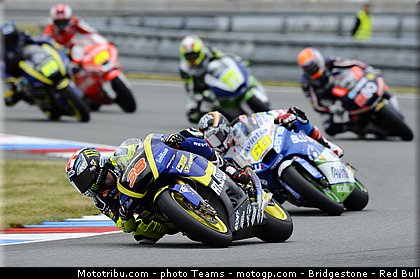 moto2_0023_republique_tcheque_brno_2012_mototribu.jpg