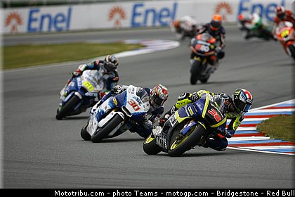 moto2_0030_republique_tcheque_brno_2012_mototribu.jpg