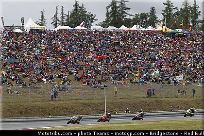 moto2_0035_republique_tcheque_brno_2012_mototribu.jpg