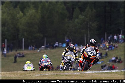 moto2_0037_republique_tcheque_brno_2012_mototribu.jpg