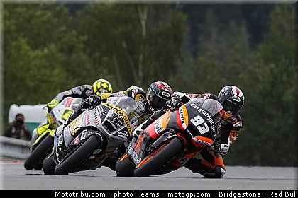 moto2_0038_republique_tcheque_brno_2012_mototribu.jpg