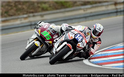 moto2_0045_republique_tcheque_brno_2012_mototribu.jpg