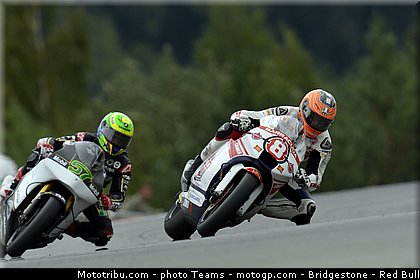 moto2_0049_republique_tcheque_brno_2012_mototribu.jpg