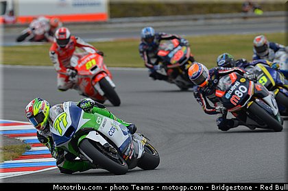 moto2_0056_republique_tcheque_brno_2012_mototribu.jpg