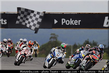moto2_0065_republique_tcheque_brno_2012_mototribu.jpg