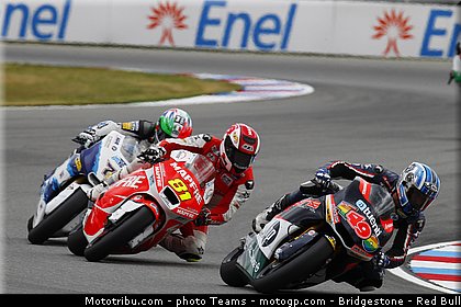 moto2_0068_republique_tcheque_brno_2012_mototribu.jpg