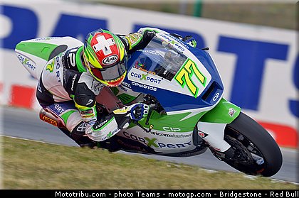 moto2_aegerter_0003_republique_tcheque_brno_2012_mototribu.jpg