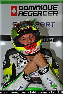 moto2_aegerter_0006_republique_tcheque_brno_2012_mototribu.jpg