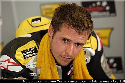 moto2_luthi_0002_republique_tcheque_brno_2012_mototribu.jpg