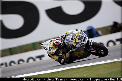 moto2_luthi_0004_republique_tcheque_brno_2012_mototribu.jpg