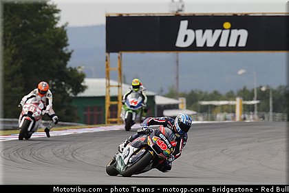 moto2_pons_0007_republique_tcheque_brno_2012_mototribu.jpg