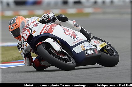 moto2_rea_0013_republique_tcheque_brno_2012_mototribu.jpg