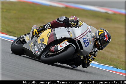 moto2_redding_0015_republique_tcheque_brno_2012_mototribu.jpg