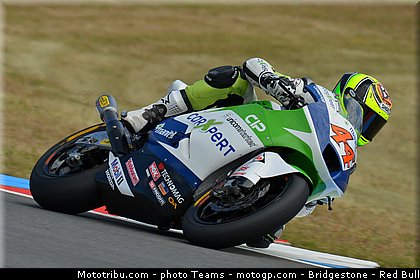 moto2_rolfo_0002_republique_tcheque_brno_2012_mototribu.jpg