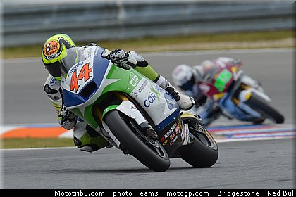 moto2_rolfo_0014_republique_tcheque_brno_2012_mototribu.jpg